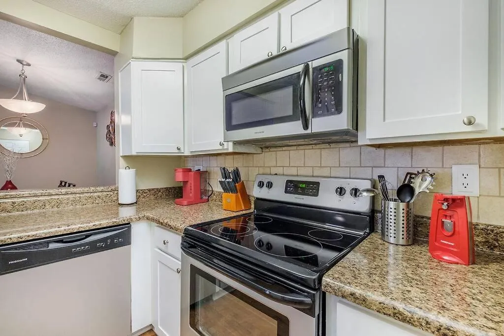 Charming Apartment With Wi-Fi Charlotte